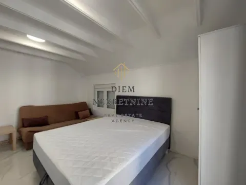 Rent, one bedroom apartment, 45m², Kalimanj, Tivat - image 5