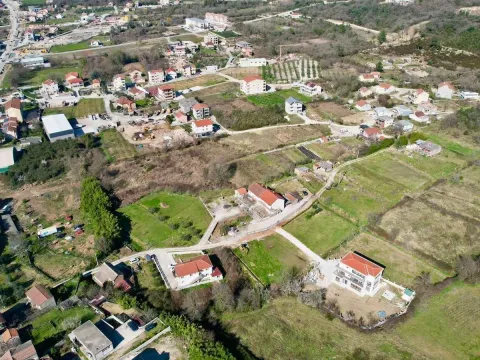 Prodaja, plac, 2044m², Radanovići, Kotor - image 1