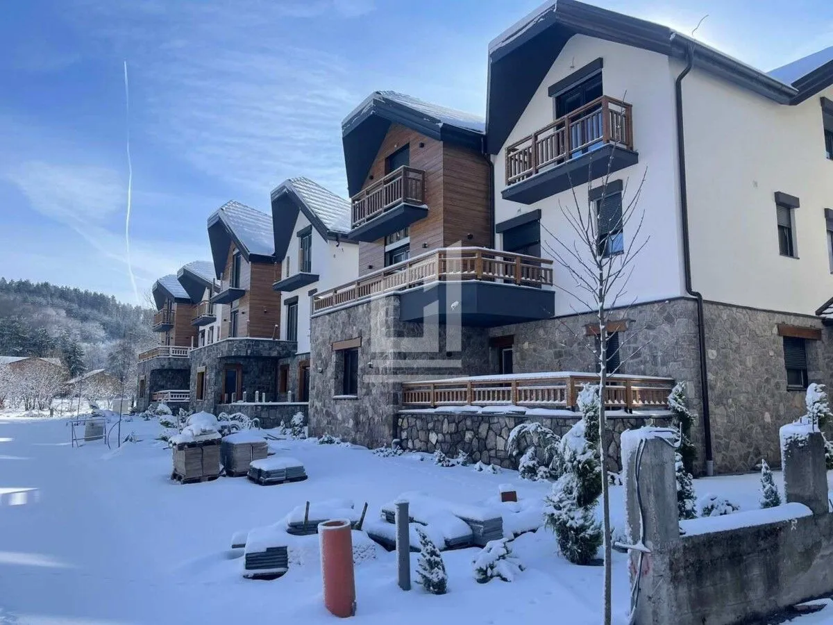 Prodaja, jednosoban stan, 46m², Kolašin, Crna Gora