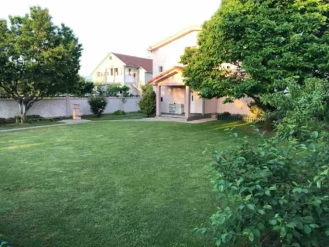 Rent, house, 350m², Donji Kokoti, Podgorica - image 2