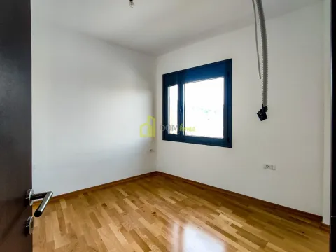 Prodaja, četvorosoban stan, 141m², Zagorič, Podgorica - image 2