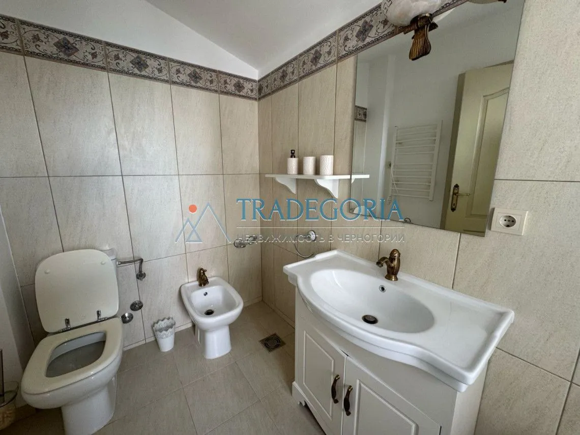 Prodaja, kuća, 307m², Bar, Crna Gora
