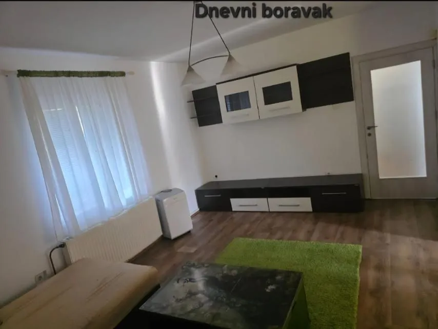 Izdavanje, kuća, 100m², Jajinci, Voždovac Sve Podlokacije