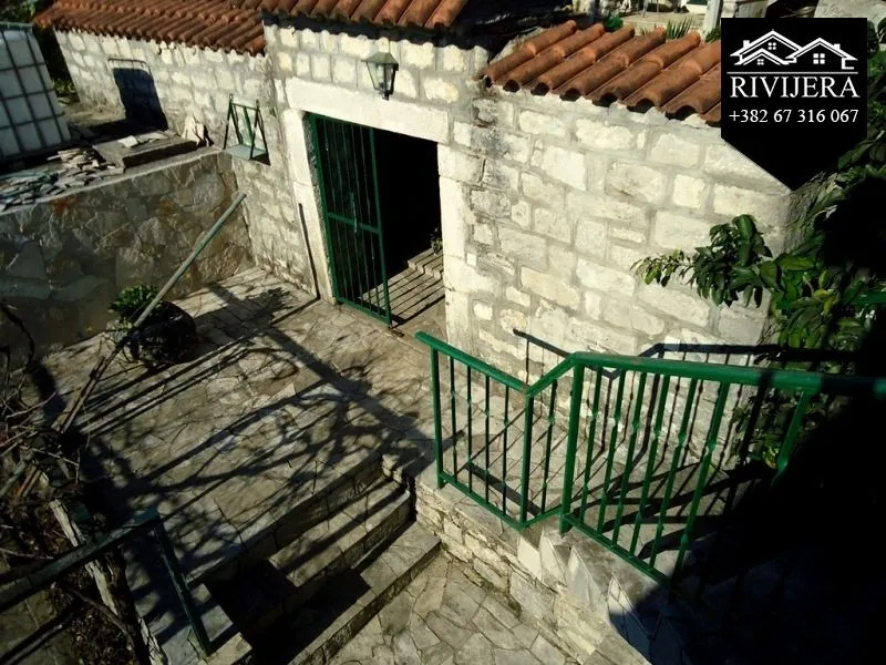 Prodaja, kuća, 260m², Podi, Herceg Novi
