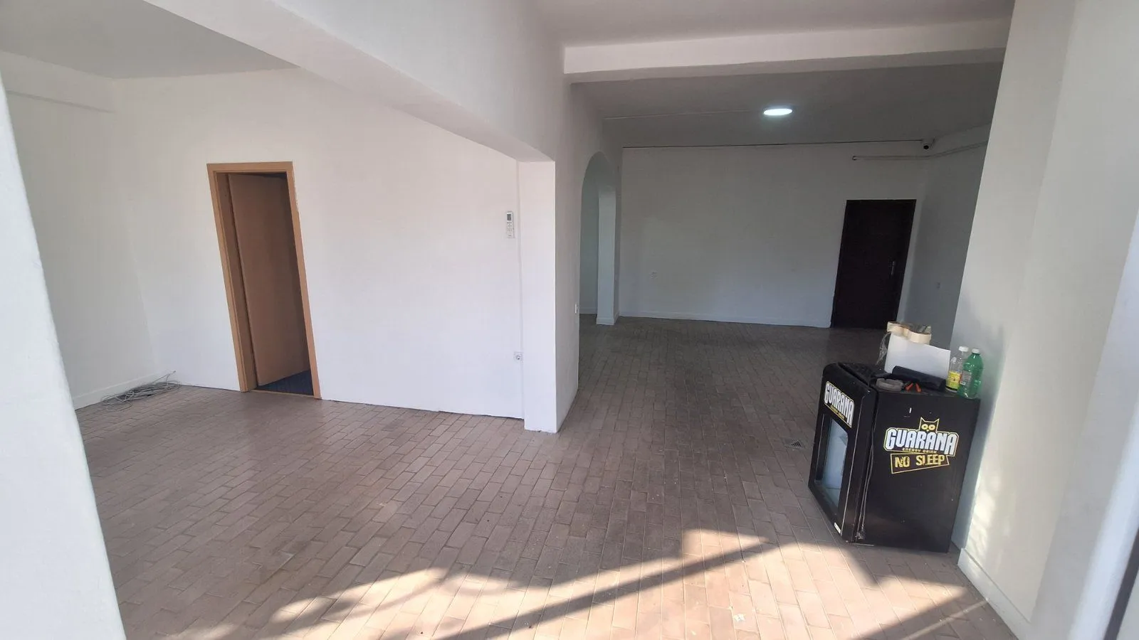 Rent, office space, 110m², Stari Aerodrom, Podgorica