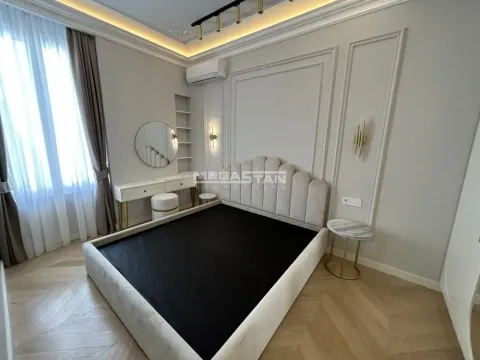 Sale, four bedroom apartment, 100m², Vračar Sve Podlokacije, Beograd - image 4