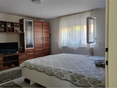 Prodaja, kuća, 142m², Apelovac, Niš - image 23