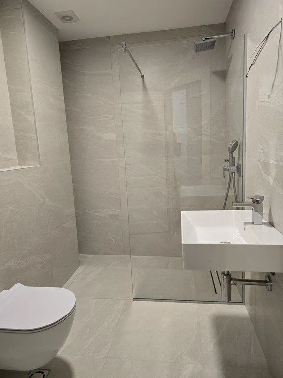 Rent, office space, 67m², Preko Morače, Podgorica