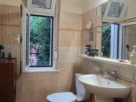 Sale, four bedroom apartment, 150m², Centar, Podgorica - image 12