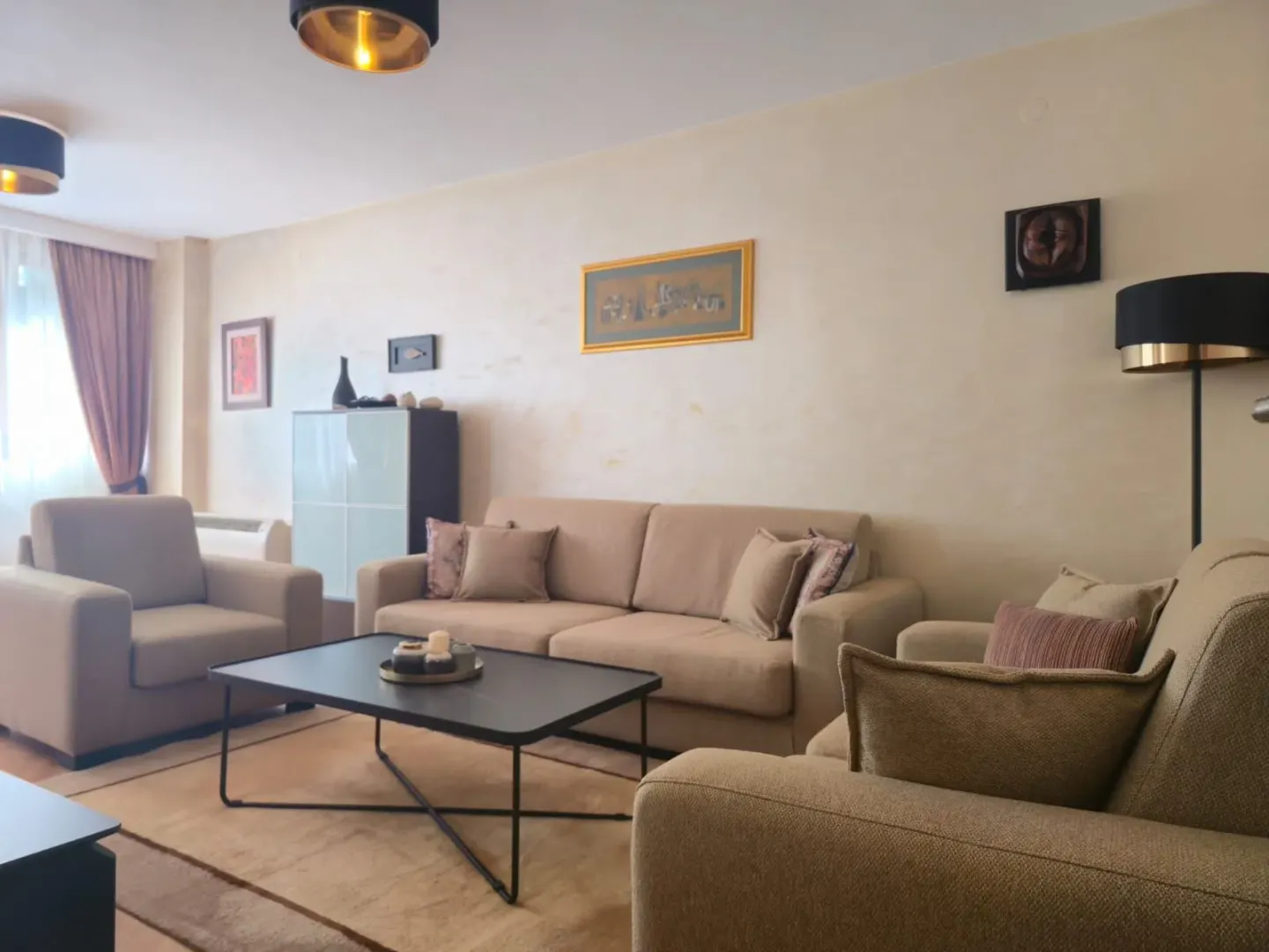Izdavanje, dvosoban stan, 72m², Blok 6, Podgorica