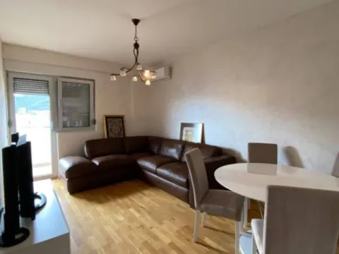 Izdavanje, jednosoban stan, 51m², Budva, Crna Gora - image 10