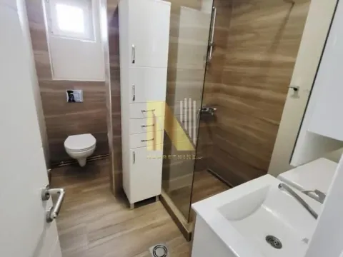 Izdavanje, trosoban stan, 71m², Veternik, Novi Sad Sve Podlokacije - image 11