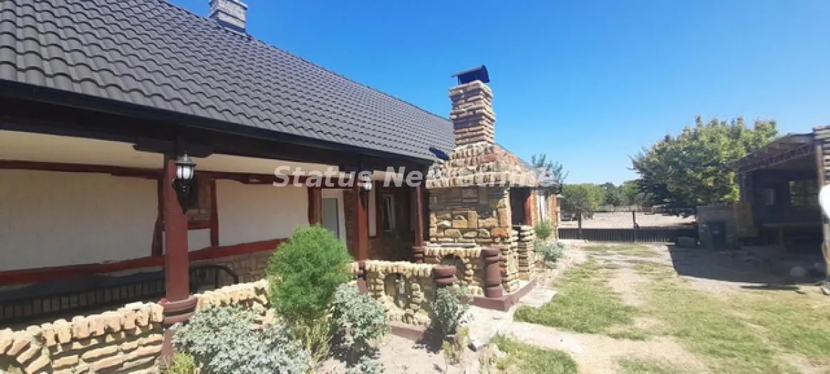 Prodaja, kuća, 137m², Titel, Novi Sad