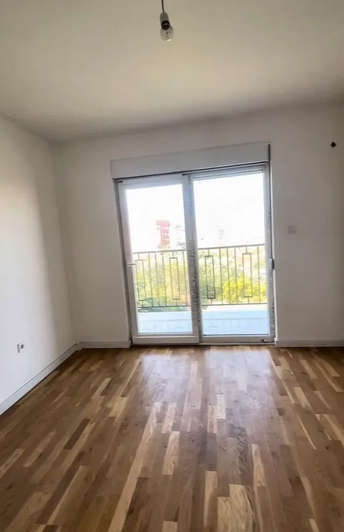 Prodaja, jednosoban stan, 68m², Ljubović, Podgorica