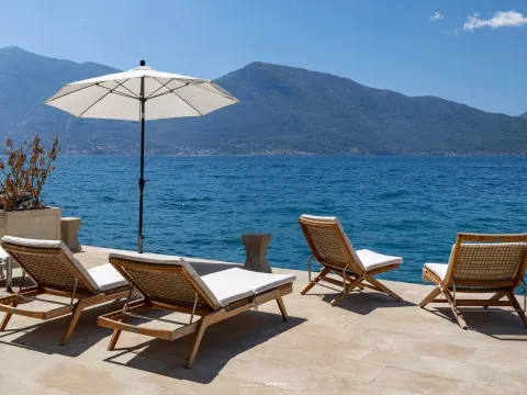 Rent, house, 587m², Dobrota, Kotor - image 28