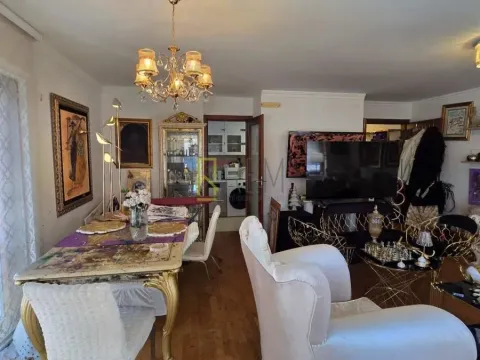 Stan in Tološka šuma