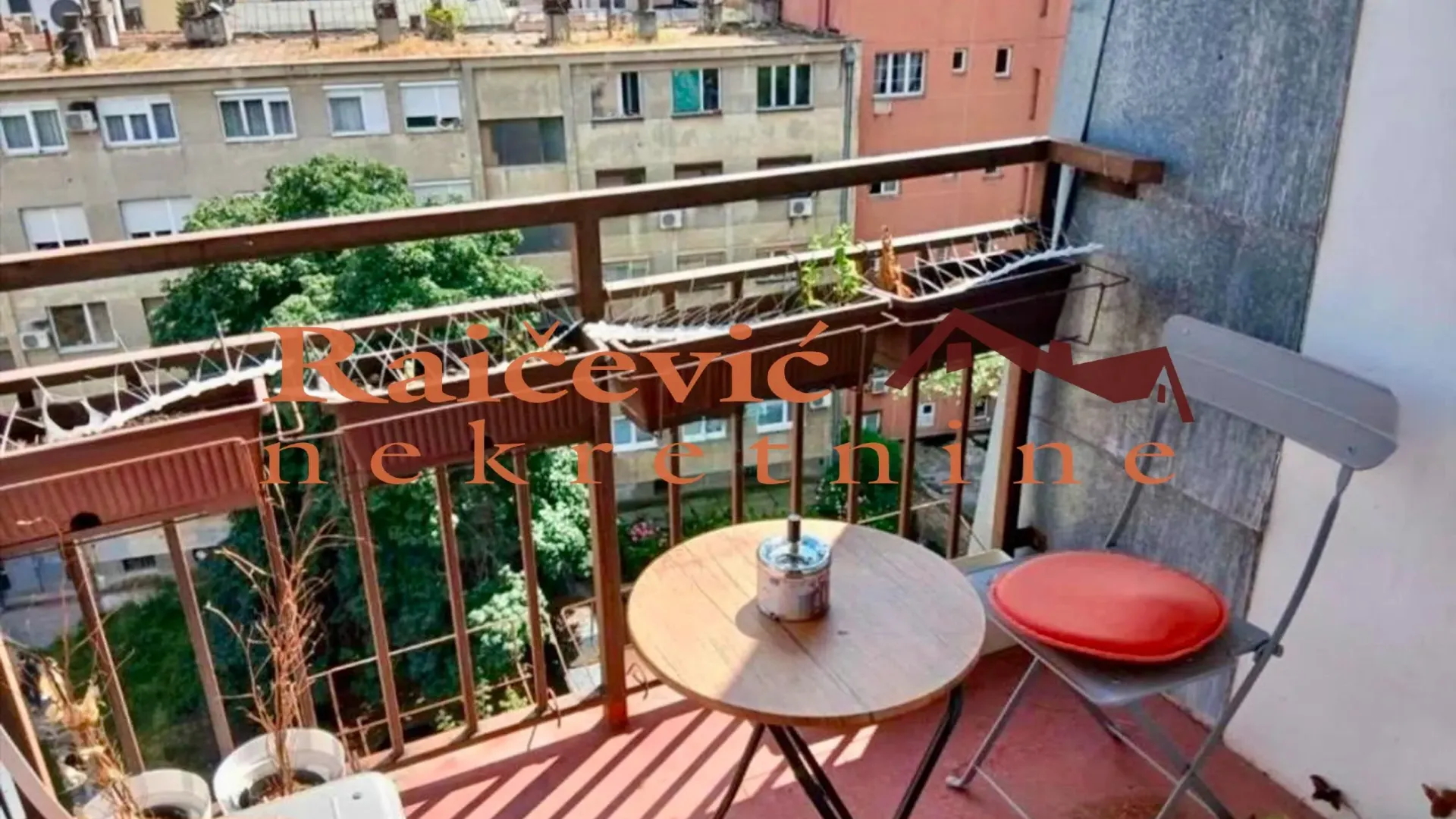 Prodaja, trosoban stan, 82m², Stari Grad, Beograd