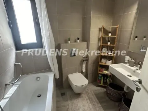 Izdavanje, trosoban stan, 67m², Đeram Pijaca, Beograd - image 9