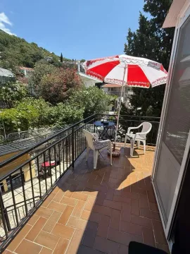 Kuća in Sutomore