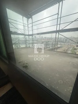 Unfinished balcony with city view. - image 12
