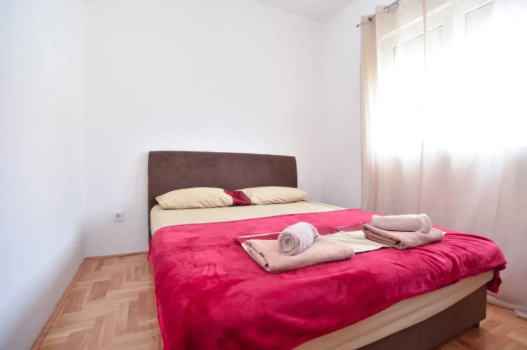 Rent, apartment, 60m², Maslinjak, Budva