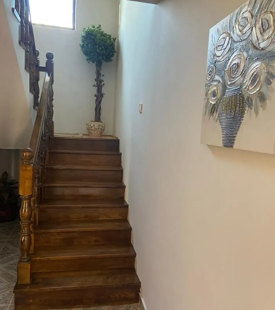Izdavanje, kuća, 120m², Zagorič, Podgorica
