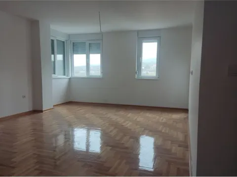 Sale, three bedroom apartment, 70m², Niš, Srbija - image 7