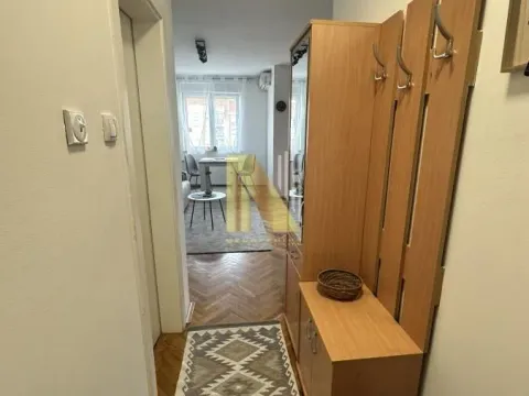 Izdavanje, garsonjera, 29m², Nova Detelinara, Novi Sad Sve Podlokacije - image 8