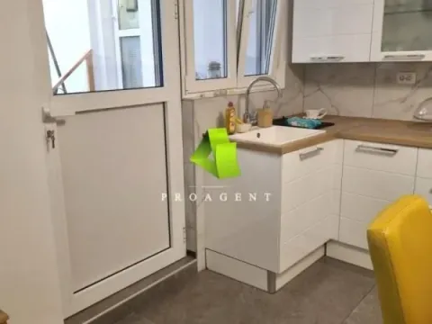 Rent, one bedroom apartment, 50m², Palilula, Niš - image 2