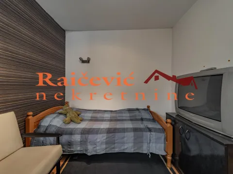 Prodaja, kuća, 85m², Stari Grad, Beograd - image 13