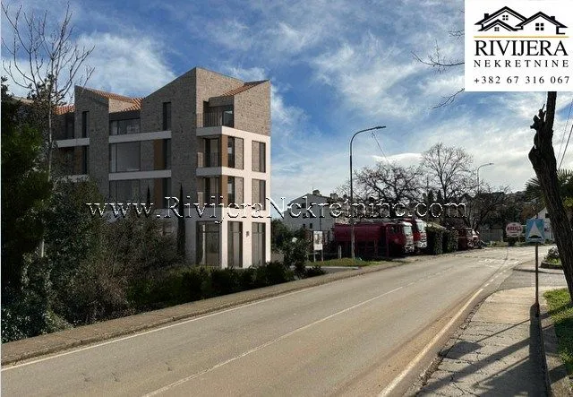 Prodaja, dvosoban stan, 56m², Radovići, Tivat