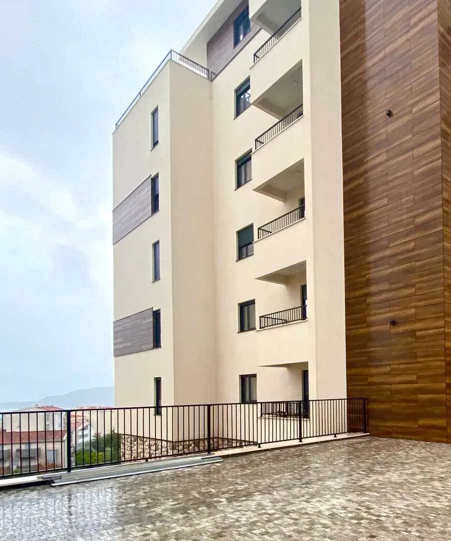 Prodaja, jednosoban stan, 42m², Bečići, Budva