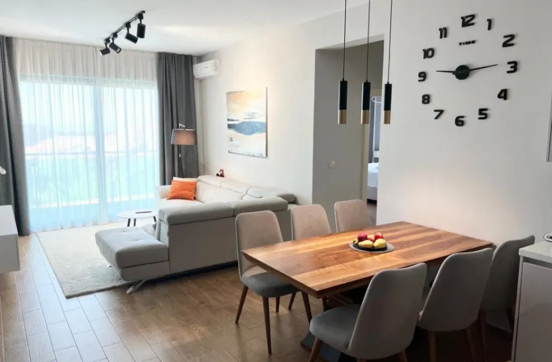 Prodaja, dvosoban stan, 81m², Bečići, Budva