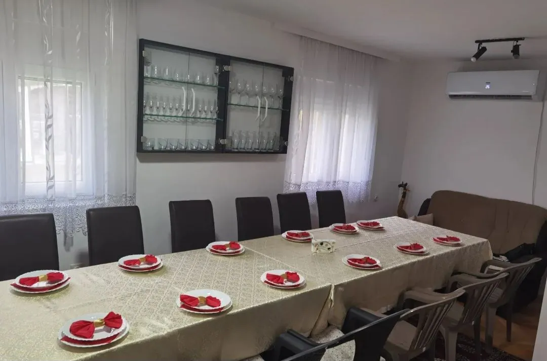 Prodaja, kuća, 150m², Vladimirci, Srbija