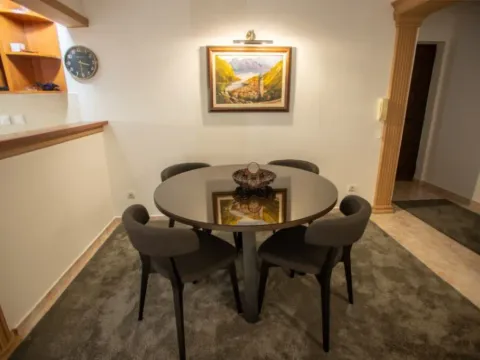 Prodaja, dvosoban stan, 72m², Centar, Budva - image 8