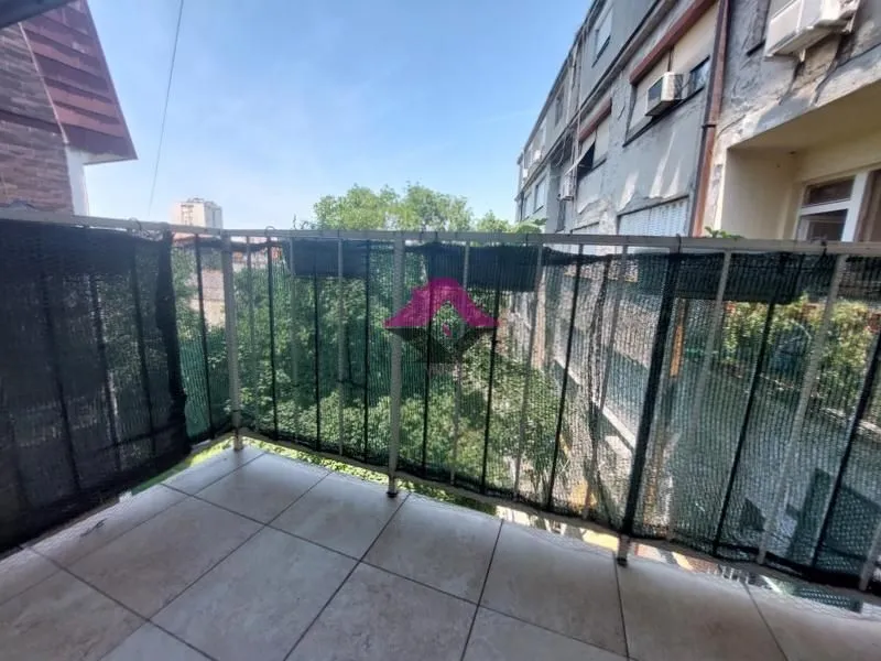Sale, two bedroom apartment, 57m², Stari Grad, Beograd