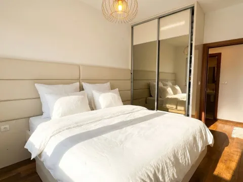 Prodaja, dvosoban stan, 89m², Podgorica, Crna Gora - image 3