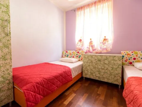 Sale, three bedroom apartment, 90m², Petrovac, Budva - image 7