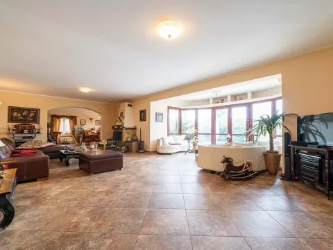 Sale, house, 375m², Kavač, Kotor - image 18