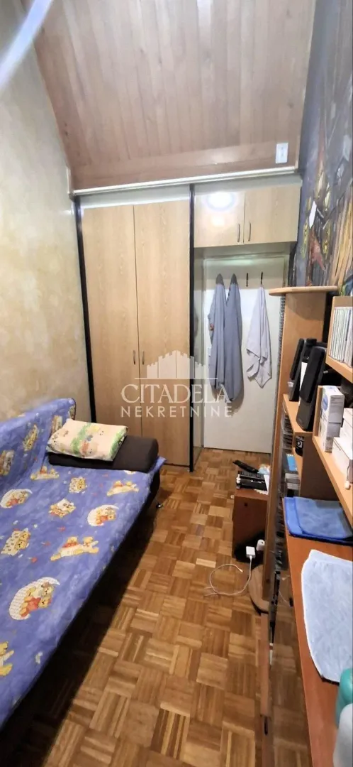 Rent, three bedroom apartment, 85m², Cerak Vinogradi, Beograd