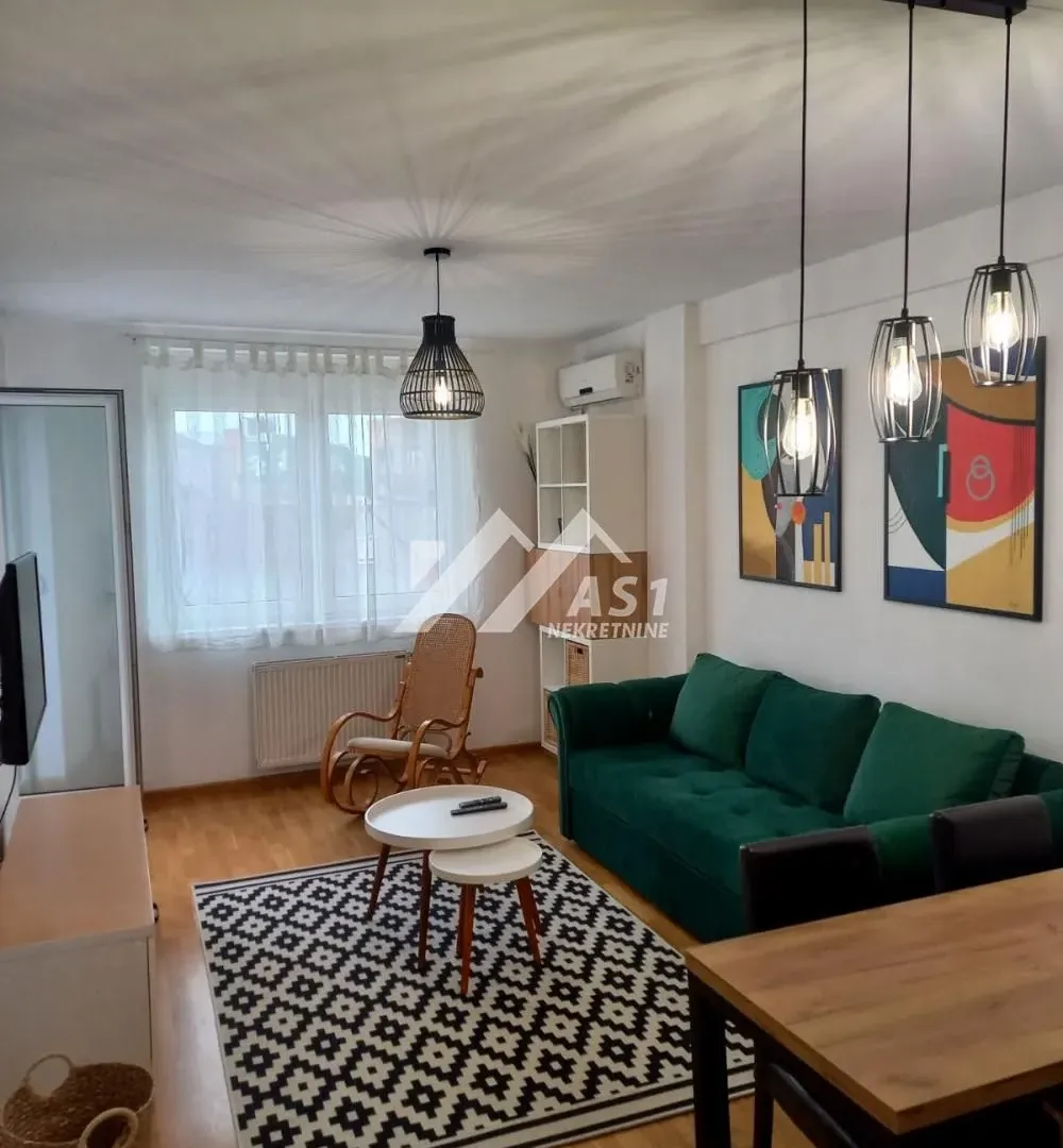 Izdavanje, jednosoban stan, 40m², Podbara, Novi Sad Sve Podlokacije