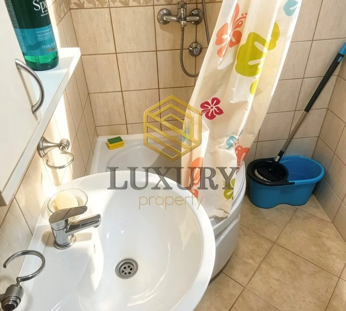 Rent, studio apartment, 29m², Stari Aerodrom, Podgorica