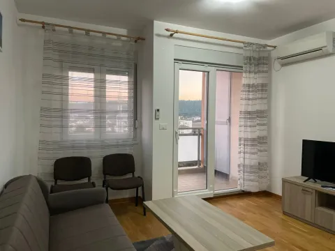 Sale, one bedroom apartment, 26m², City Kej, Podgorica - image 2