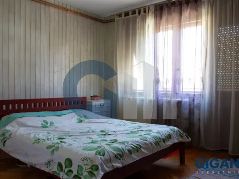 Prodaja, stan, 180m², Čukarica, Beograd - image 3