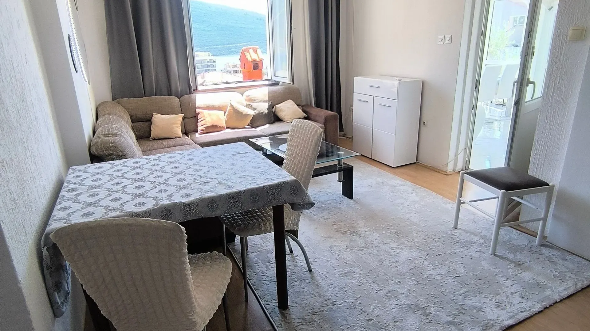 Prodaja, dvosoban stan, 84m², Kumbor, Herceg Novi