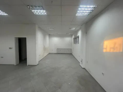 Sale, office space, 55m², Centar, Paraćin - image 7