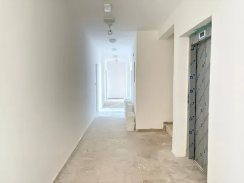 Prodaja, jednosoban stan, 42m², Zabjelo, Podgorica - image 7