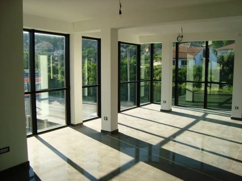 Sale, office space, 449m², Baošići, Herceg Novi