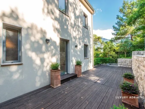 Prodaja, kuća, 510m², Kotor, Crna Gora - image 16