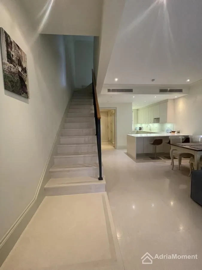 Prodaja, dvosoban stan, 115m², Porto Montenegro, Tivat